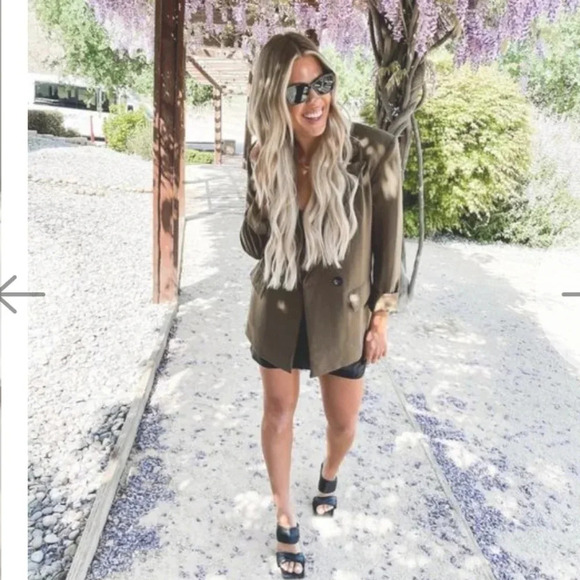 Alohas Black Double Strap Sandals - Picture 9 of 13